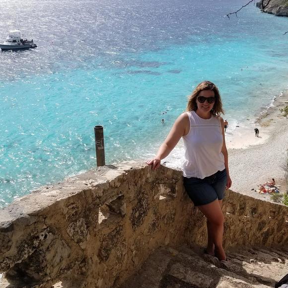 Meet your Posher, Stacey - Picture 1 of 1